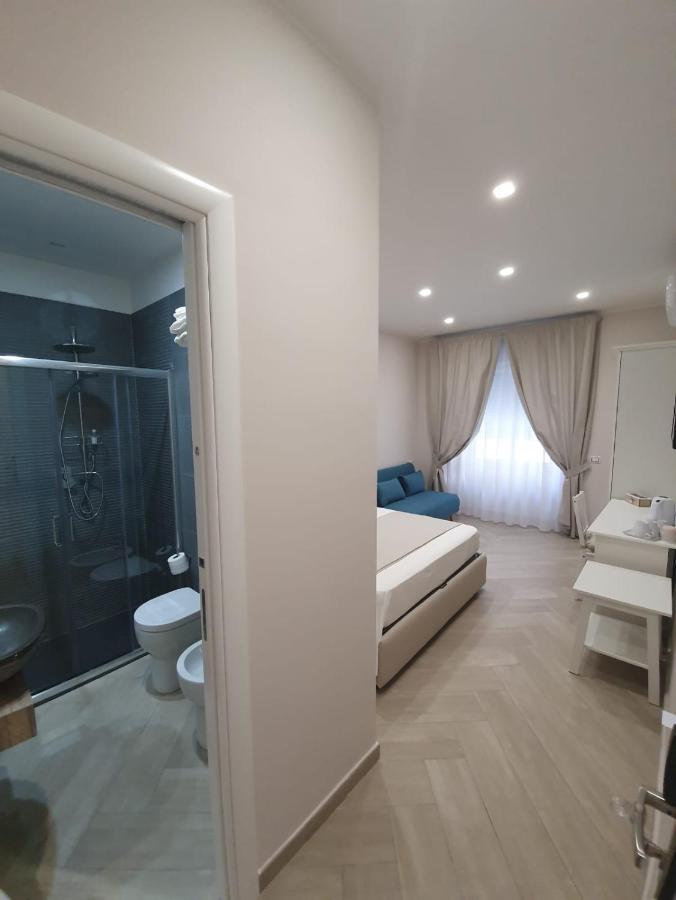 Bed and Breakfast Dimora Costantino Nápoles Exterior foto